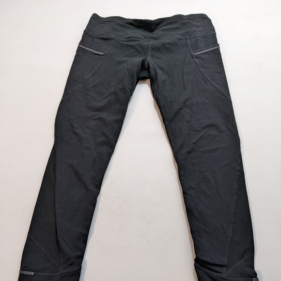 Athleta Womens Medium Leggings Yoga Pants Athleticwear Back Pocket - Picture 1 of 7